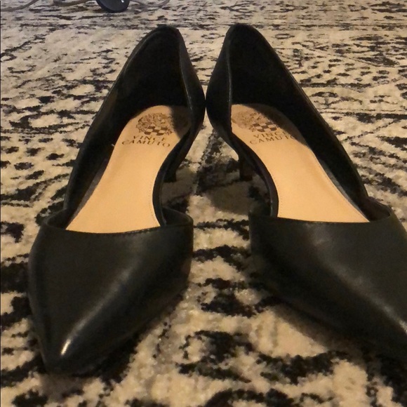 vince camuto jordyna pump